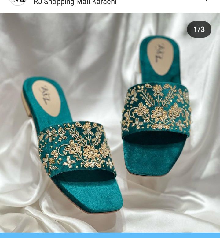Women’s Teal Embroidered Floral Flat Sandals
